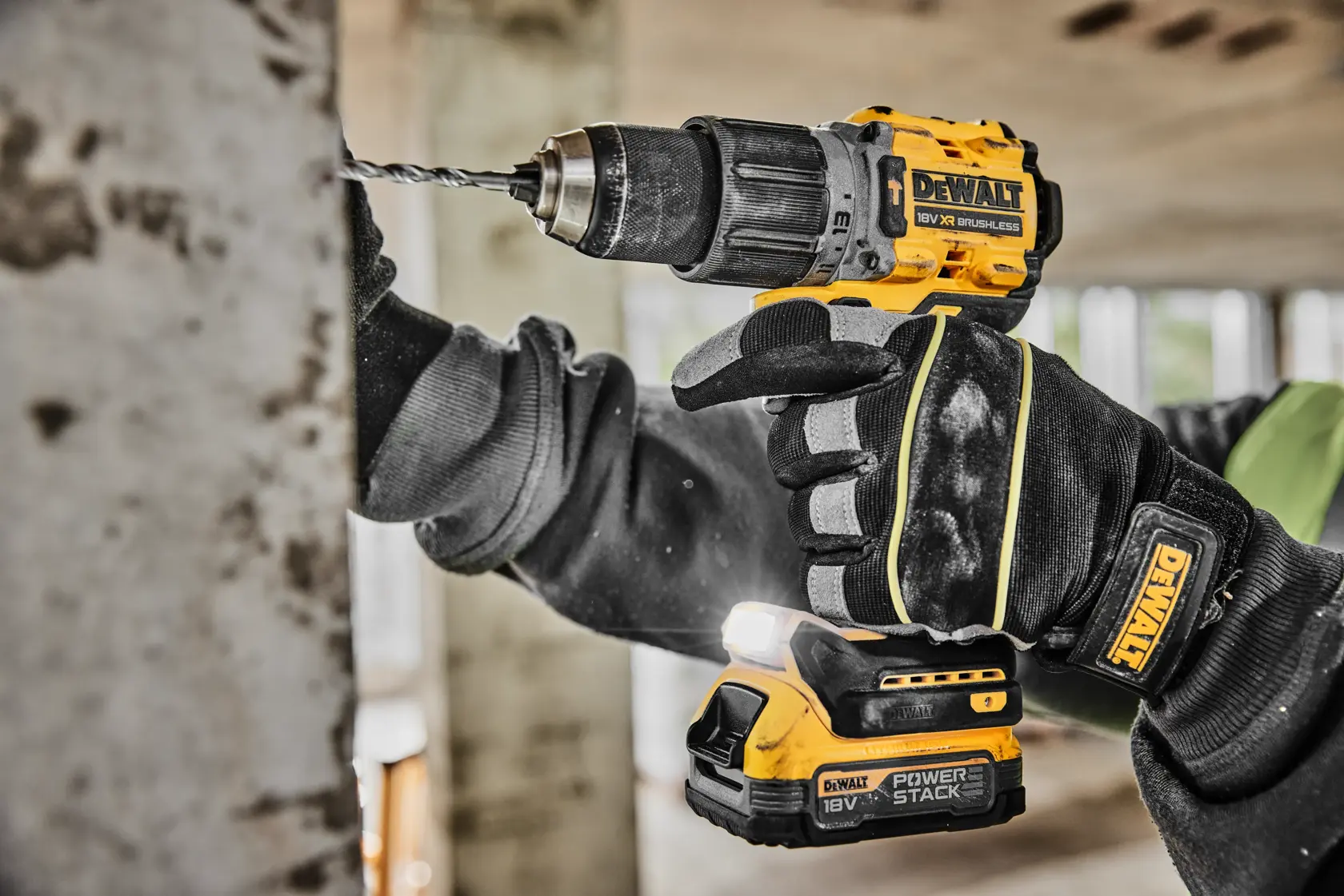 18V XR Brushless Compacte Schroef-/klopboormachine (zonder accu en lader)