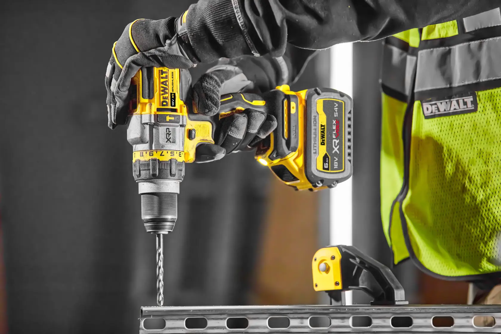18V XR Premium Brushless Schroef-/klopboormachine (zonder accu en lader)