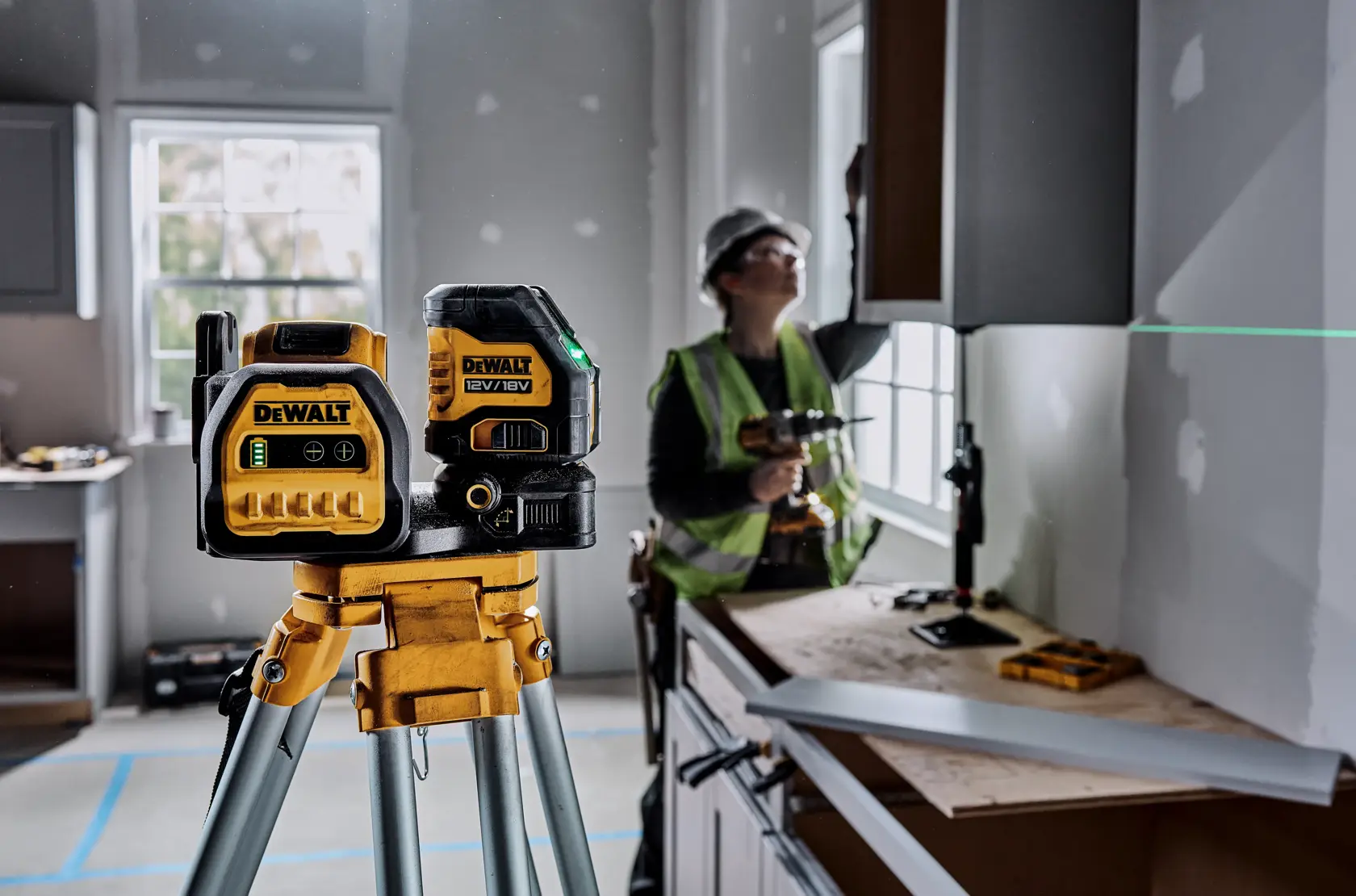 12V/18V XR zelfnivellerende kruislijnlaser (groen)