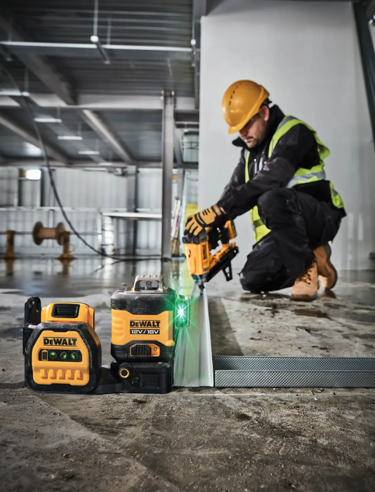 12V/18V XR zelfnivellerende 3x360° laser (groen) (zonder accu en lader)