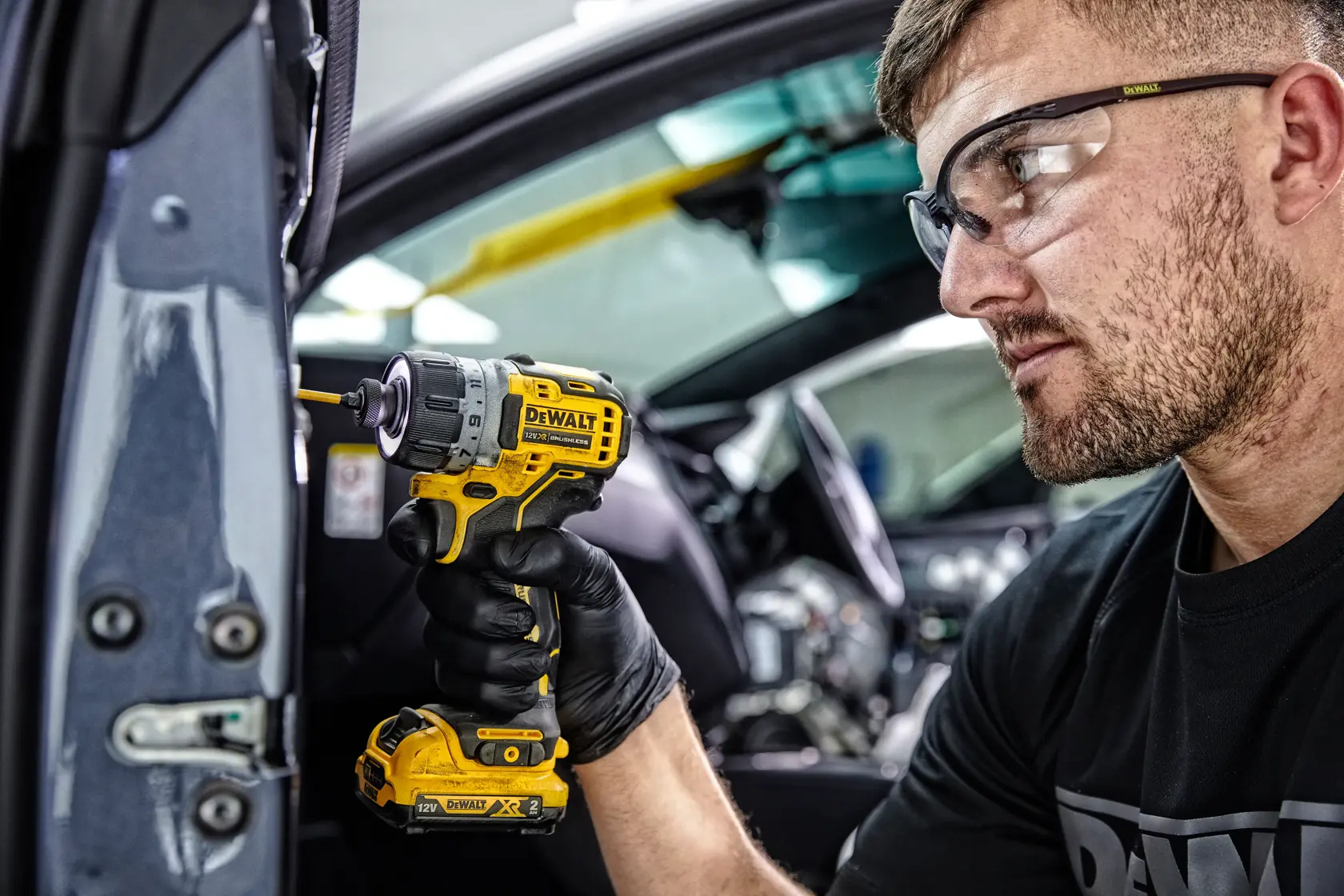 12V XR Brushless compacte schroevendraaier