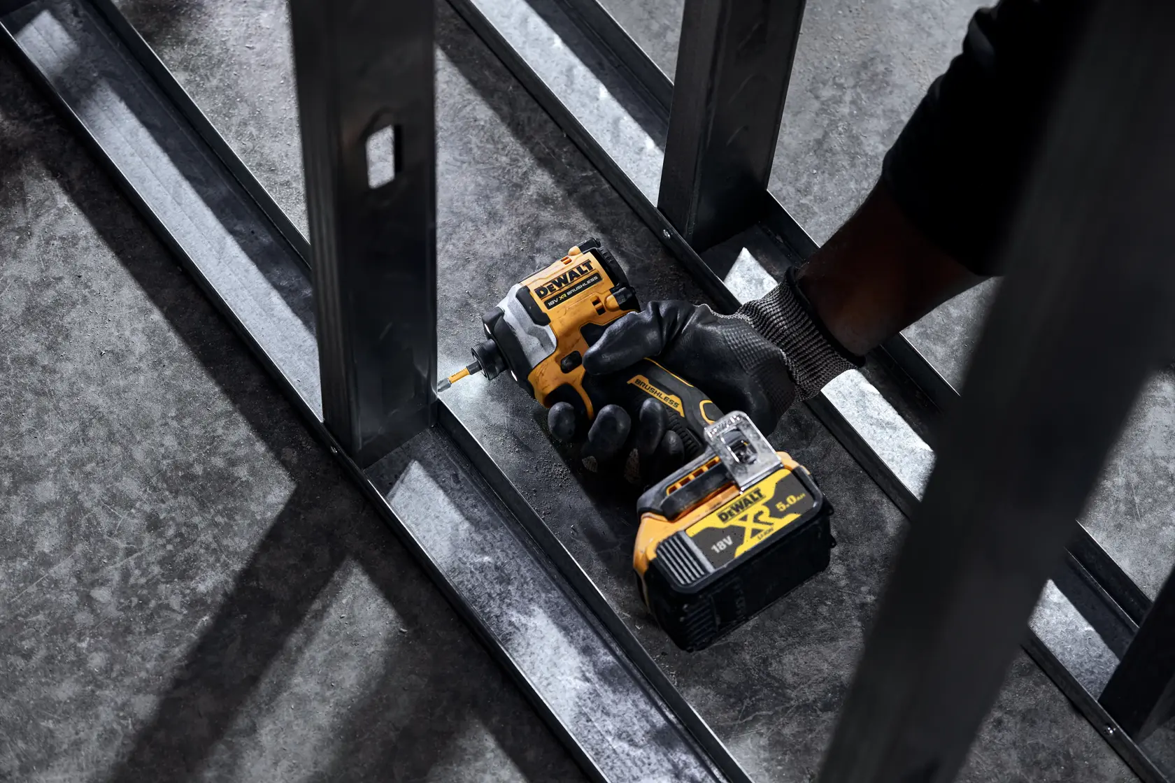 18V XR Brushless Ultra compacte slagschroevendraaier