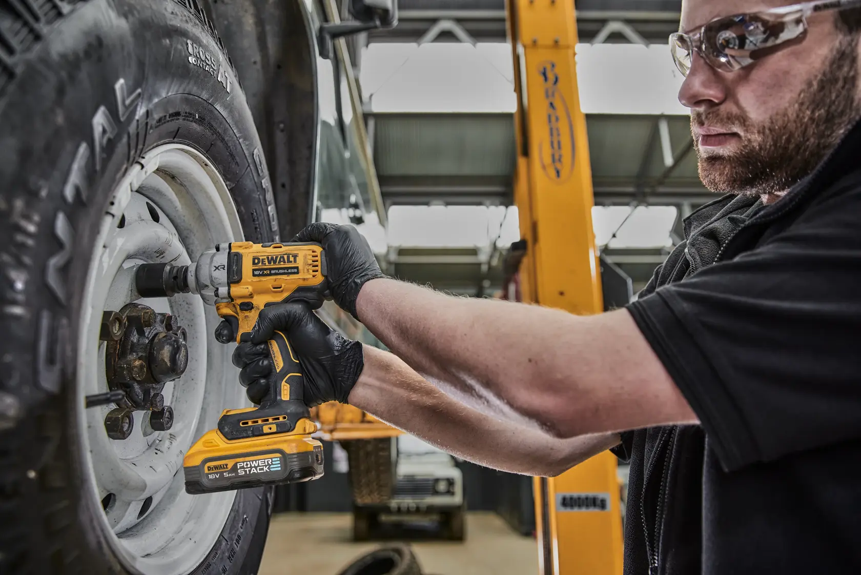 18V XR Brushless 1/2" Slagmoersleutel met frictiering aansluiting