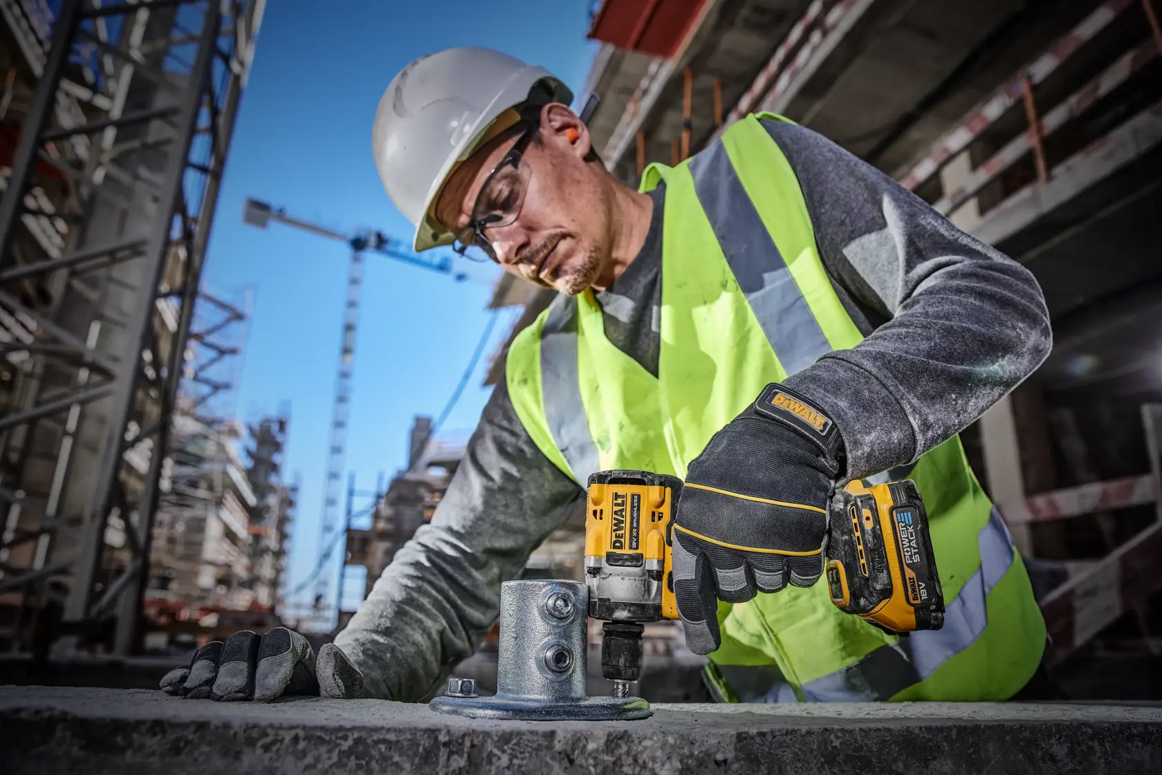 18V XR Brushless 1/2" Compacte Slagsmoersleutel met frictiering aansluiting