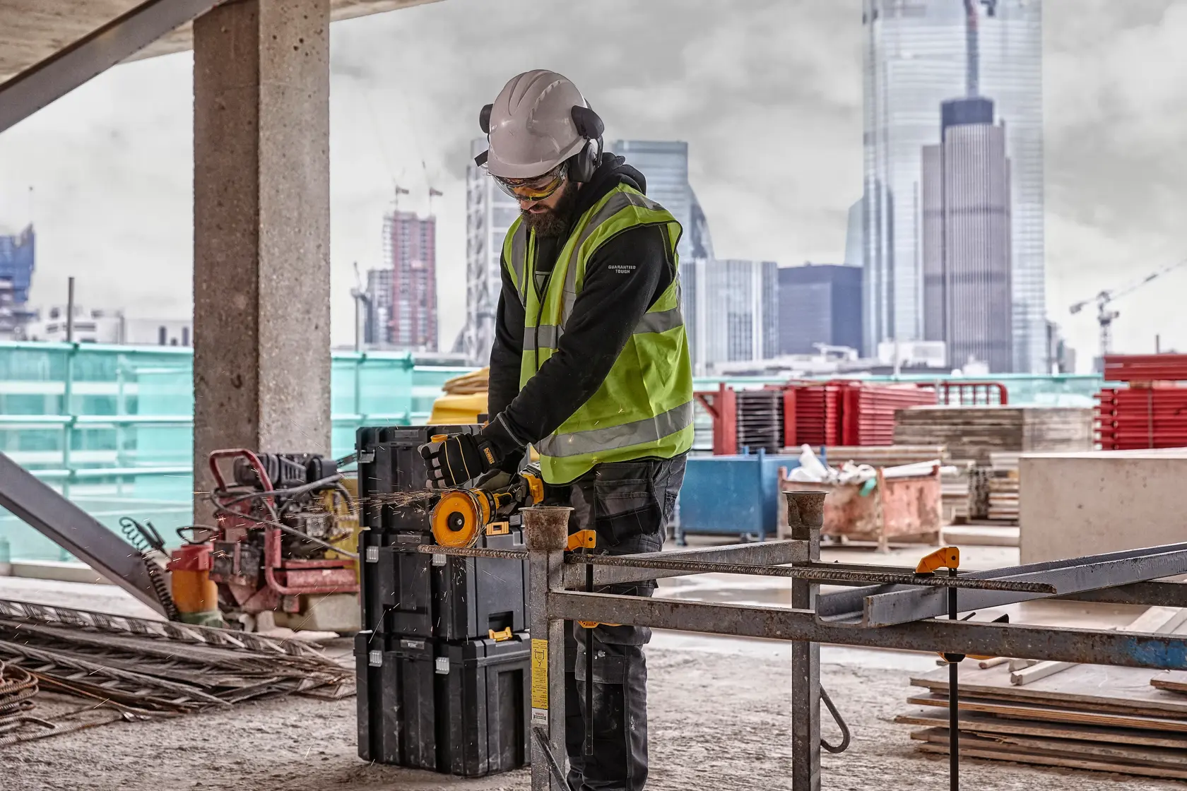 54V XR Flexvolt 125mm Haakse slijper in TSTAK® koffer - zonder accu en lader