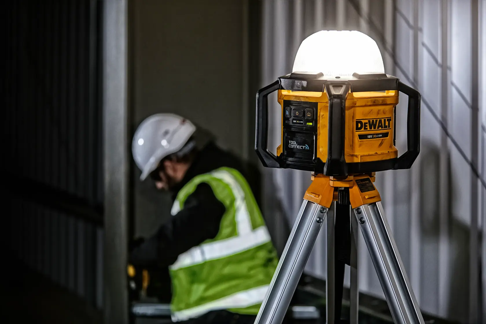 18V XR TOOL CONNECT Bouwlamp (zonder accu's en lader)