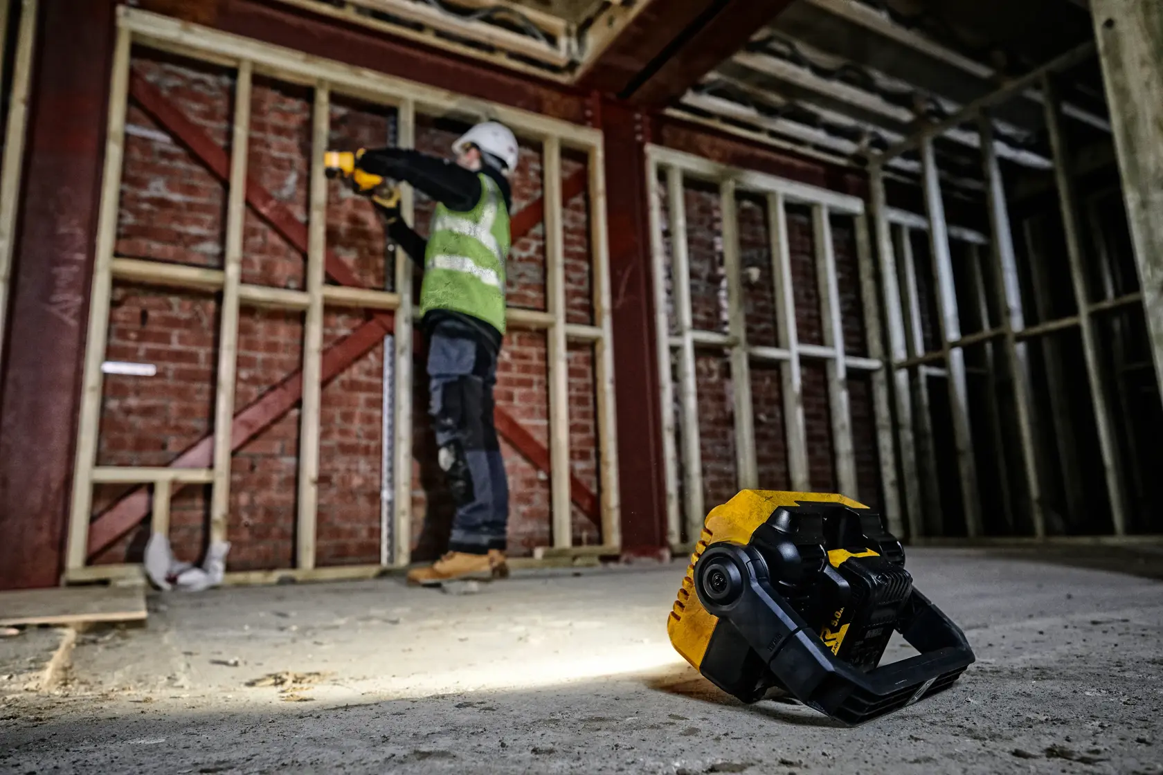 18V XR LED Bouwverlichting - zonder accu en lader