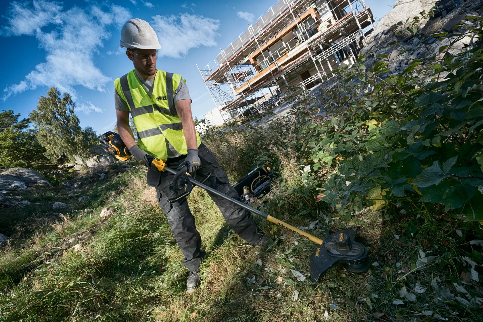 54V XR Flexvolt Grastrimmer / bosmaaier