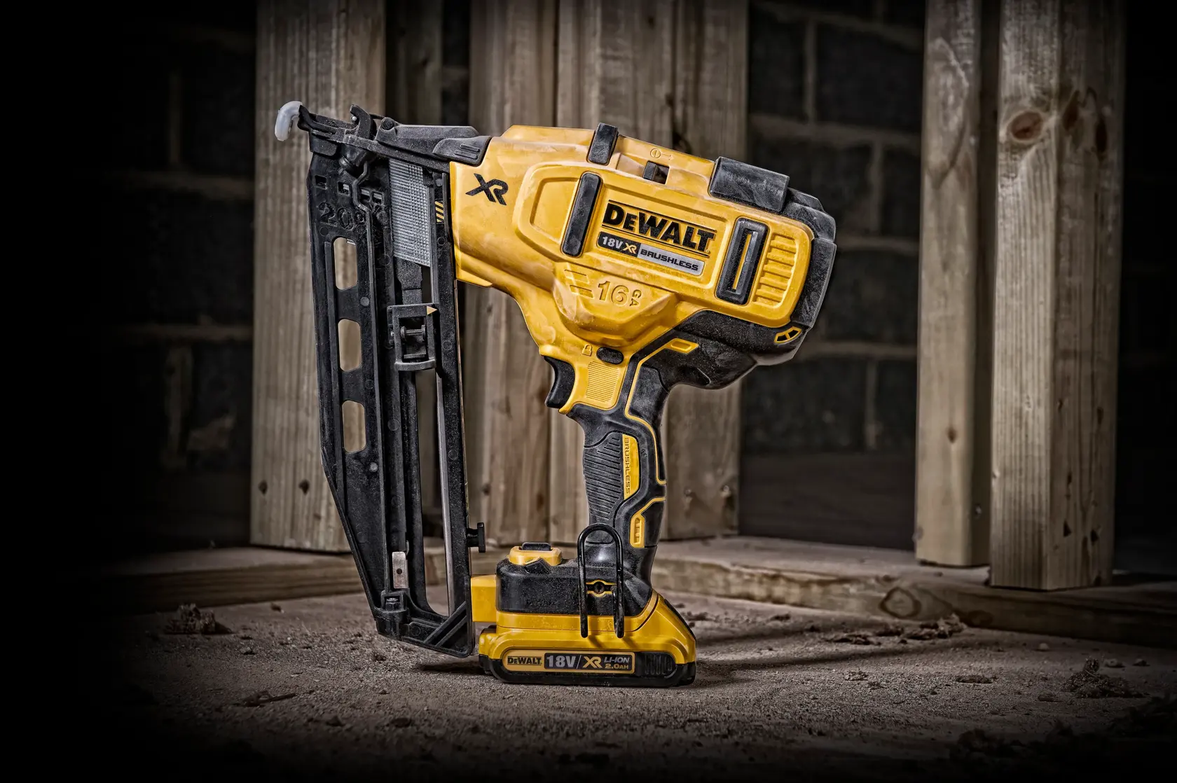 18V XR Brushless Afwerktacker 1,6mm 16Ga 2x 2,0Ah standaard koffer
