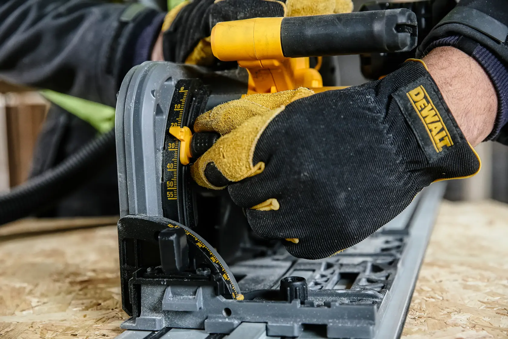 54V XR Flexvolt 165mm Invalzaag - Body in TSTAK® (excl. rail)
