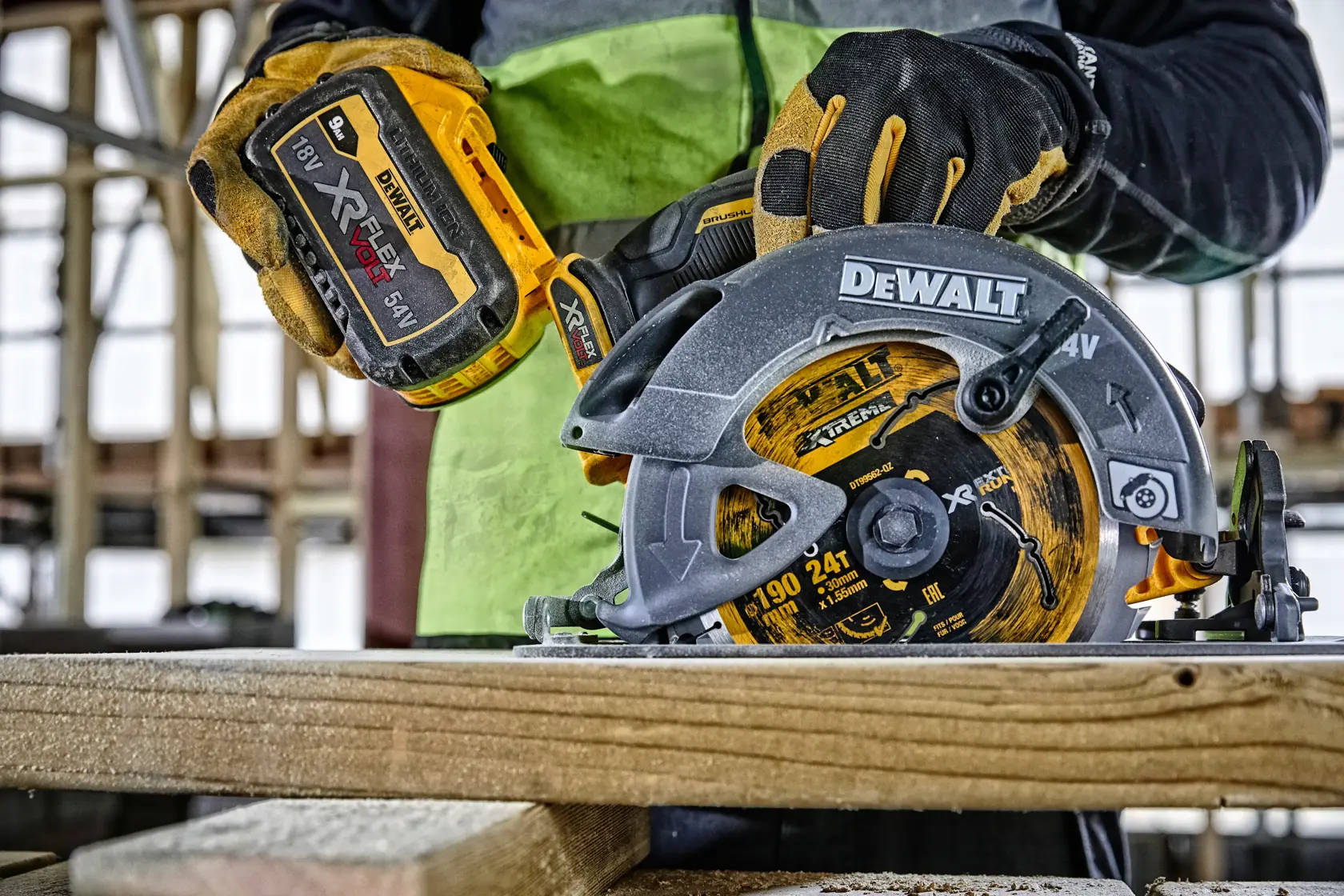 54V XR Flexvolt 190mm Cirkelzaag in TSTAK® koffer - zonder accu en lader