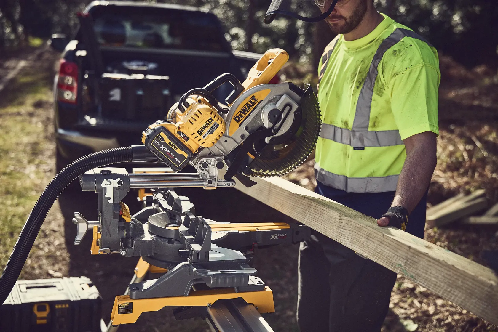 54V XR Flexvolt 250mm Afkort- en verstekzaag - zonder accu en lader